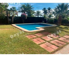 Casa en Alquiler en Torrevieja, Alicante