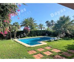 Casa en Alquiler en Torrevieja, Alicante