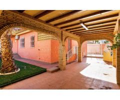 Chalet en Venta en Orihuela Costa, Alicante