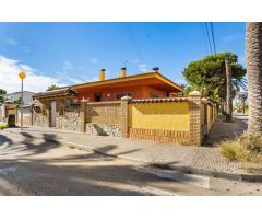 Chalet en Venta en Orihuela Costa, Alicante