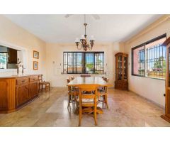 Chalet en Venta en Orihuela Costa, Alicante