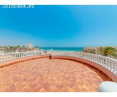 Chalet en Venta en Orihuela Costa, Alicante
