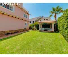 Chalet en Venta en Orihuela Costa, Alicante
