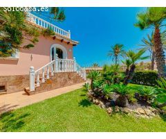 Chalet en Venta en Orihuela Costa, Alicante