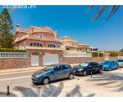Chalet en Venta en Orihuela Costa, Alicante