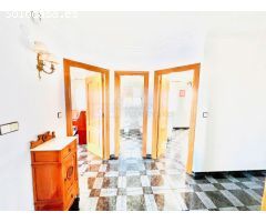 Casa con Finca en Venta en Barrio Viejo de Callosa de Segura, Alicante