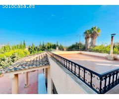 Casa con Finca en Venta en Barrio Viejo de Callosa de Segura, Alicante