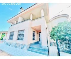 Casa con Finca en Venta en Barrio Viejo de Callosa de Segura, Alicante