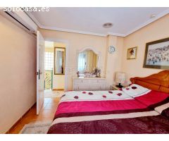 Chalet en Venta en Torrevieja, Alicante