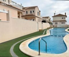 Chalet en Venta en Torrevieja, Alicante
