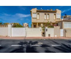 Adosado en Venta en Orihuela Costa, Alicante