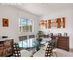 Chalet en Venta en Orihuela Costa, Alicante