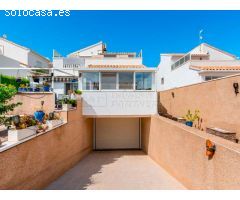 Chalet en Venta en Orihuela Costa, Alicante