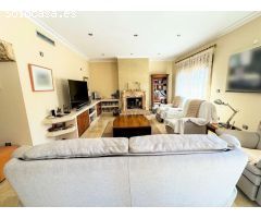 Villa en Venta en Orihuela, Alicante