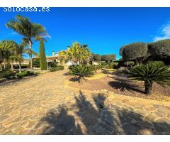Villa en Venta en Orihuela, Alicante