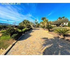 Villa en Venta en Orihuela, Alicante