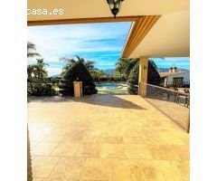 Villa en Venta en Orihuela, Alicante