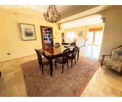 Villa en Venta en Orihuela, Alicante