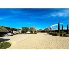 Villa en Venta en Orihuela, Alicante