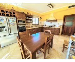 Villa en Venta en Orihuela, Alicante