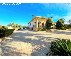 Villa en Venta en Orihuela, Alicante