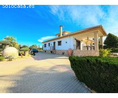 Villa en Venta en Orihuela, Alicante