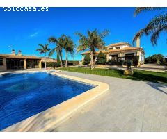 Villa en Venta en Orihuela, Alicante