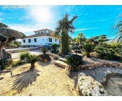 Villa en Venta en Orihuela, Alicante