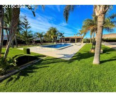 Villa en Venta en Orihuela, Alicante