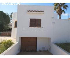 Villa en Venta en Orihuela Costa, Alicante