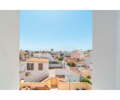 Adosado en Venta en Torrevieja, Alicante