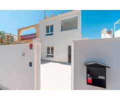 Adosado en Venta en Torrevieja, Alicante