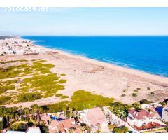 Villa en Venta en Torrevieja, Alicante