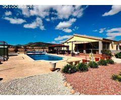 Casa en Venta en Hondón de las Nieves, Alicante