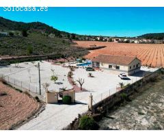 Casa en Venta en Hondón de las Nieves, Alicante