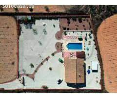 Casa en Venta en Hondón de las Nieves, Alicante