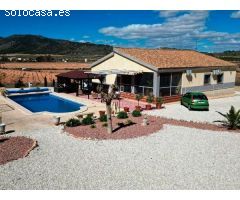 Casa en Venta en Hondón de las Nieves, Alicante