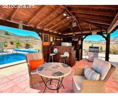 Casa en Venta en Hondón de las Nieves, Alicante