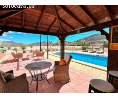 Casa en Venta en Hondón de las Nieves, Alicante