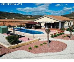Casa en Venta en Hondón de las Nieves, Alicante