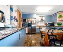 Chalet en Venta en Alfas Del Pi (L`), Alicante