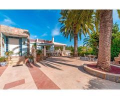 Chalet en Venta en Alfas Del Pi (L`), Alicante