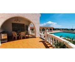 Chalet en Venta en Nucia (La), Alicante