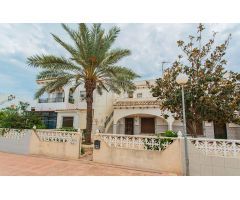 Adosado en Venta en Torrevieja, Alicante