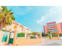 Adosado en Venta en Torrevieja, Alicante