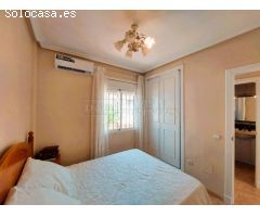 Chalet Pareado en Venta en Torrevieja, Alicante