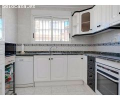 Casa Adosada en Venta en Torrevieja, Alicante