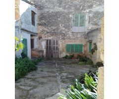 CASA URBANA EN EL CENTRO DE SENCELLES