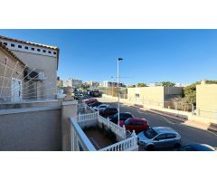 Apartamento muy luminoso, en zona residencial, con plaza de garaje incluida