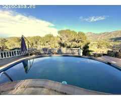 ¡¡Chalet en La Barraca con parcela de  2138 metros urbanizables!!